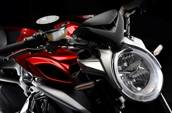 MV Agusta Brutale 800 RR 2018 - Bild 15